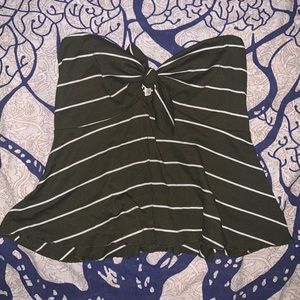 Urban Outfitters Tops - Urban Outfiters Crop Top π Urban Outfitters Tops - Urban Outfiters Crop Top π
